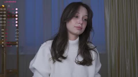 Nicole online show from November 13, 5:06 am