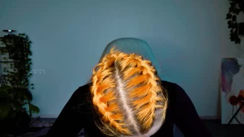 Bella online show from November 10, 9:08 am