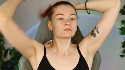 Bella online show from April 14, 9:04 am