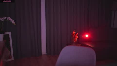 chillwithstacy online show from February 5, 9:30 pm