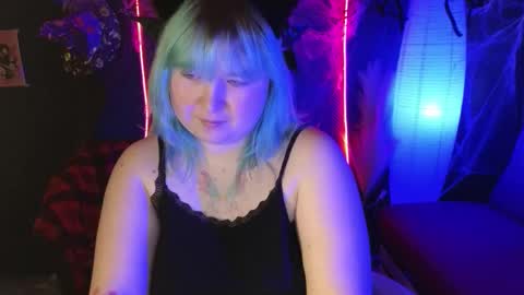 Snapshot of chimberwol chatting on October 30, 2:02 am Chim-Chim online show from October 30, 2:02 am