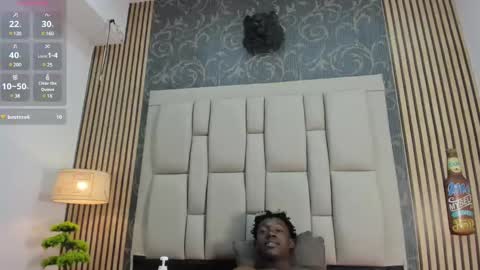 chimi88 online show from February 3, 2:45 pm