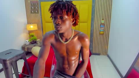 chimi88 online show from February 5, 11:59 am