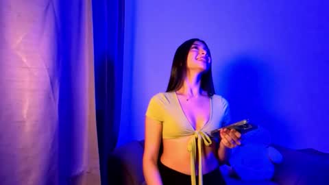 chinicr18 online show from March 22, 12:36 am