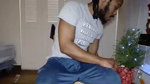 Antonio Brown online show from December 24, 11:00 pm