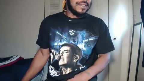 Snapshot of chitownsgod chatting on May 15, 3:19 pm Antonio Brown online show from May 15, 3:19 pm
