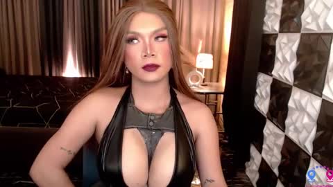 Franching Lee online show from October 8, 2:47 pm