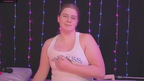 chjecouple online show from March 4, 3:56 am