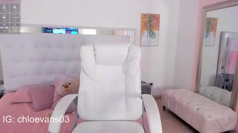 Chloe online show from September 14, 11:53 am