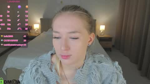 Chloe online show from January 14, 3:45 am