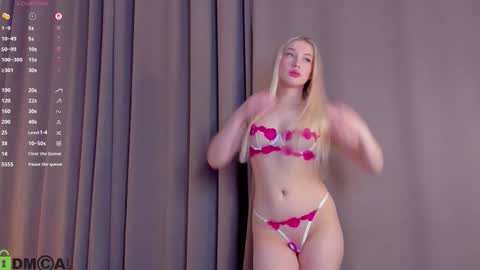 Chloe online show from February 19, 3:57 am