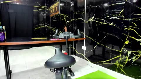 chloe_blowjob online show from February 4, 7:31 pm