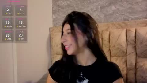 Snapshot of chloe_bluee_ chatting on July 11, 11:13 am chloe_bluee_ online show from July 11, 11:13 am