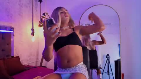 Chloe online show from July 13, 7:16 pm
