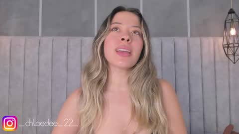 Chloe online show from February 20, 2:24 pm