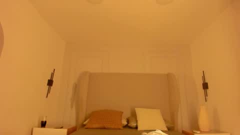 Chloe online show from January 13, 10:31 am