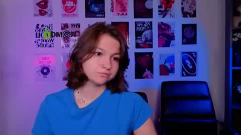 chloe_ley online show from July 9, 9:02 am