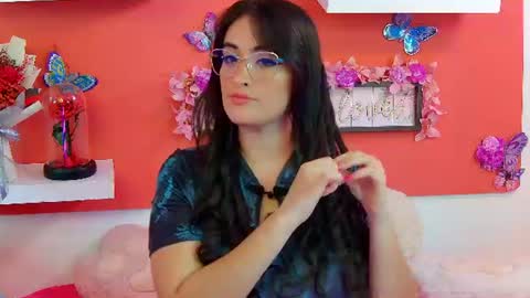 Snapshot of chloe_rem chatting on July 29, 10:41 pm . online show from July 29, 10:41 pm