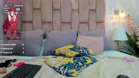 Snapshot of chloe_rhoades chatting on July 20, 10:39 am Chloe Rhoades online show from July 20, 10:39 am