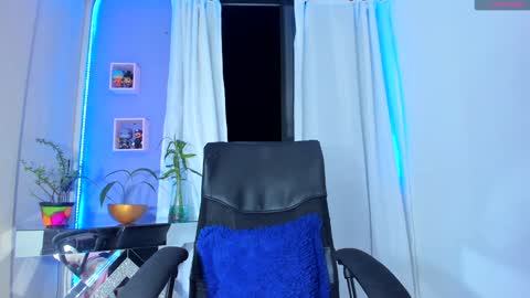 Chloe Miller  online show from January 16, 5:42 am