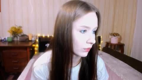 chloe wifey online show from March 13, 12:17 am