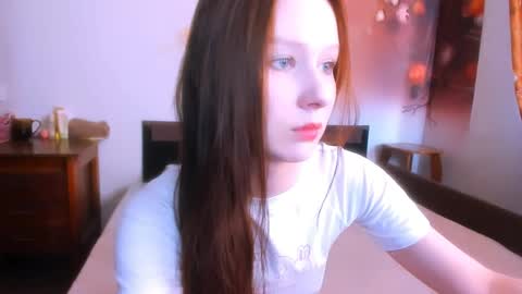 chloe wifey online show from July 28, 5:12 pm