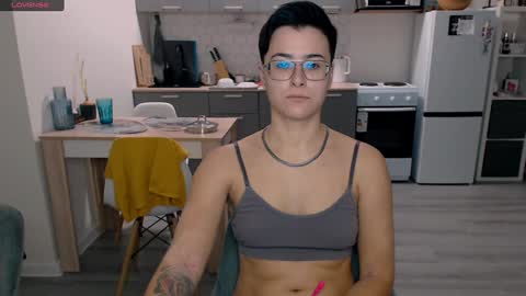 Eva and Sandra online show from December 14, 11:39 am