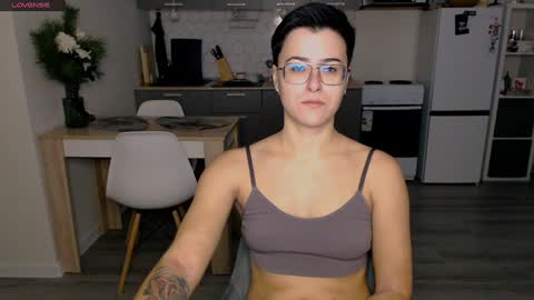 Eva and Sandra online show from December 19, 11:07 am