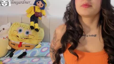 Chloe online show from September 23, 10:35 pm