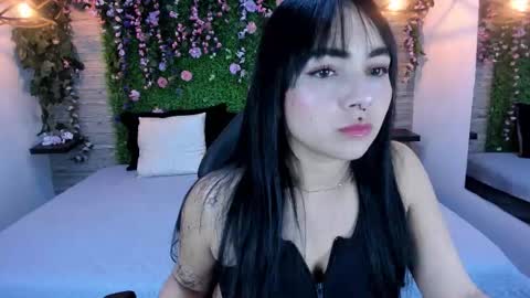 Chloe online show from November 29, 12:24 am