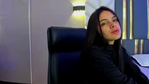 Snapshot of chloeharper_ chatting on May 11, 11:38 am Chloe Harper online show from May 11, 11:38 am