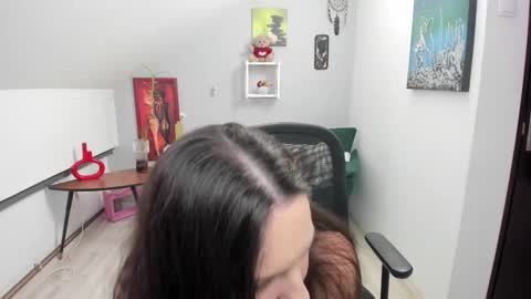 chloehottie online show from February 20, 4:31 am