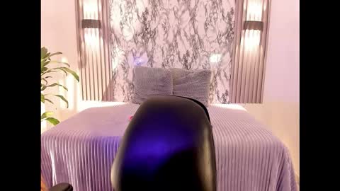 chloemasonn online show from December 19, 11:06 am