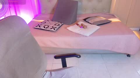 Chloe rosse online show from October 1, 1:22 am