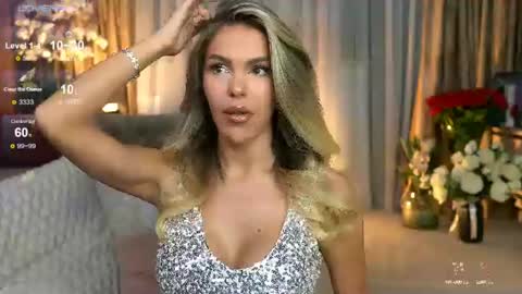 Chloe online show from July 10, 8:33 pm