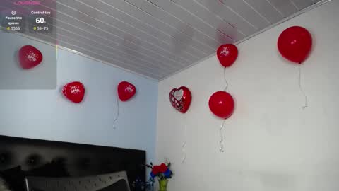 chloewills_ online show from February 27, 1:55 pm