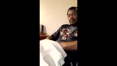 Snapshot of choclate_choctaw chatting on May 13, 1:03 am choclate_choctaw online show from May 13, 1:03 am