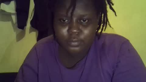 Snapshot of choclate_goddess chatting on April 12, 12:04 am Paula online show from April 12, 12:04 am