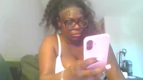 lightchocolate online show from March 9, 7:29 pm