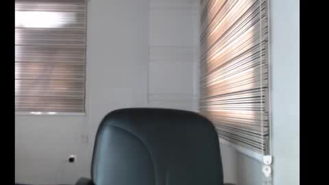 choco_petitqueen online show from December 4, 8:12 am