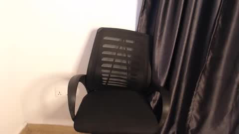 zi online show from October 9, 3:21 pm