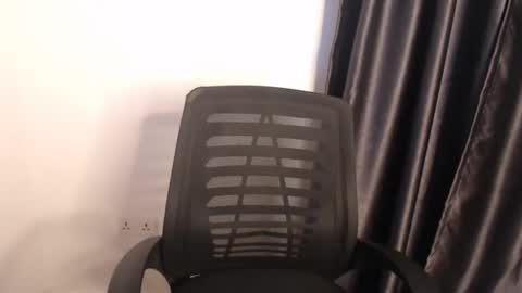 zi online show from October 12, 5:39 am