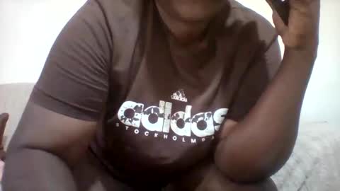 chocobabe002 online show from October 29, 12:18 pm