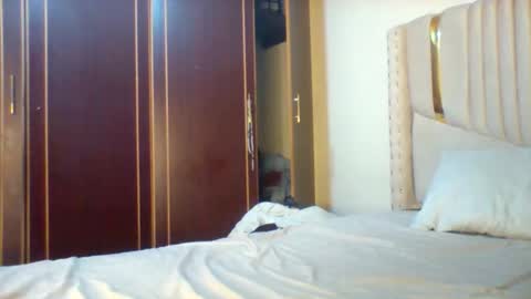 Snapshot of chocobabe002 chatting on February 3, 3:48 am chocobabe002 online show from February 3, 3:48 am