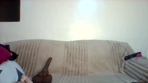 Snapshot of chocobabe002 chatting on February 18, 3:46 am chocobabe002 online show from February 18, 3:46 am