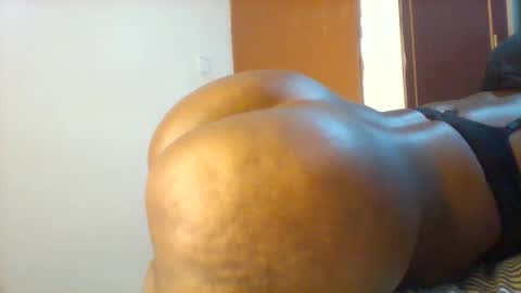 Snapshot of chocobabe002 chatting on February 23, 9:01 pm chocobabe002 online show from February 23, 9:01 pm