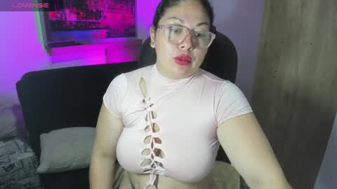 chocobunny_1 online show from May 16, 12:18 am