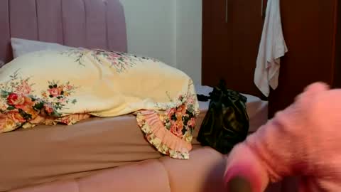 Snapshot of chocolate_desiree chatting on June 20, 8:17 am Lofti online show from June 20, 8:17 am