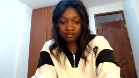 Snapshot of chocolate_desiree chatting on June 23, 5:16 am Lofti online show from June 23, 5:16 am