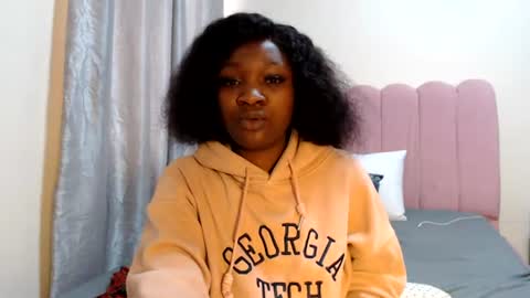 Snapshot of chocolate_desiree chatting on July 28, 5:03 am Lofti online show from July 28, 5:03 am